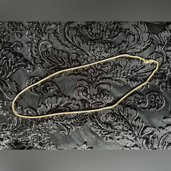 Jaxxon- Round Box Chain 2.5mm  22” - Picture 4 of 4